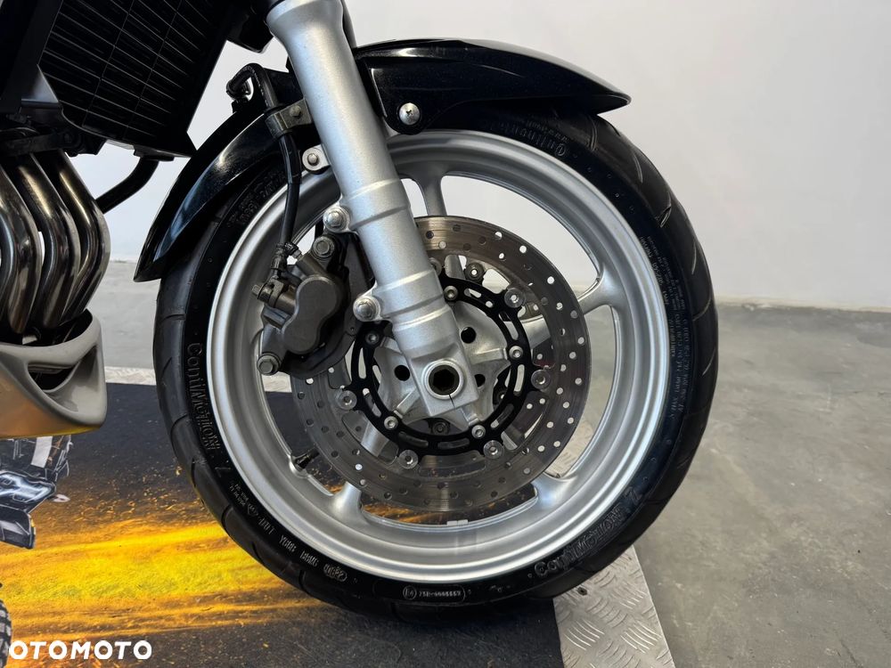 Yamaha FZ6 - 8