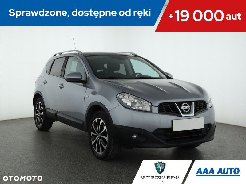 Nissan Qashqai - 2
