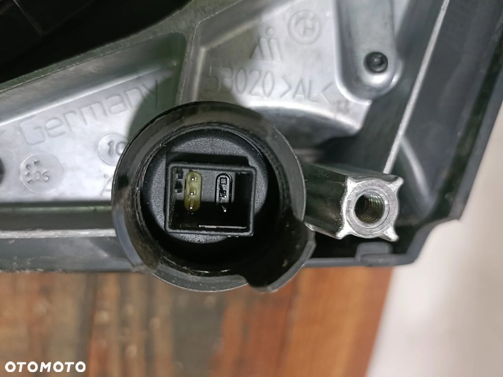 BMW E87 04-07 r. LUSTERKO PRAWE PRAWA STRONA 5 PIN EU 010803 + - 5