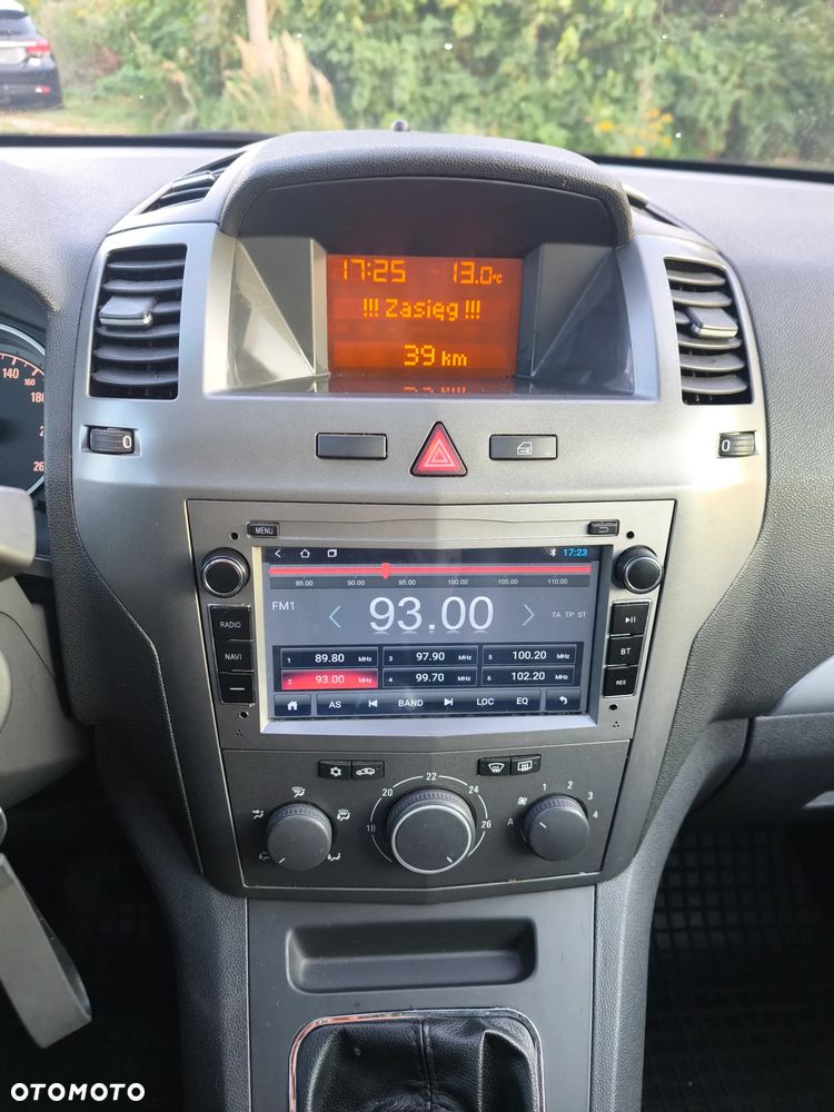 Opel Zafira - 8
