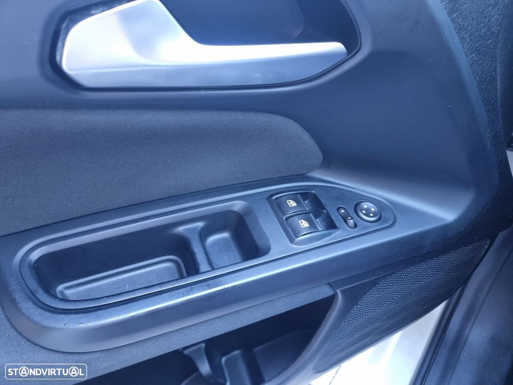 Fiat Tipo 1.3 M-Jet Easy - 21