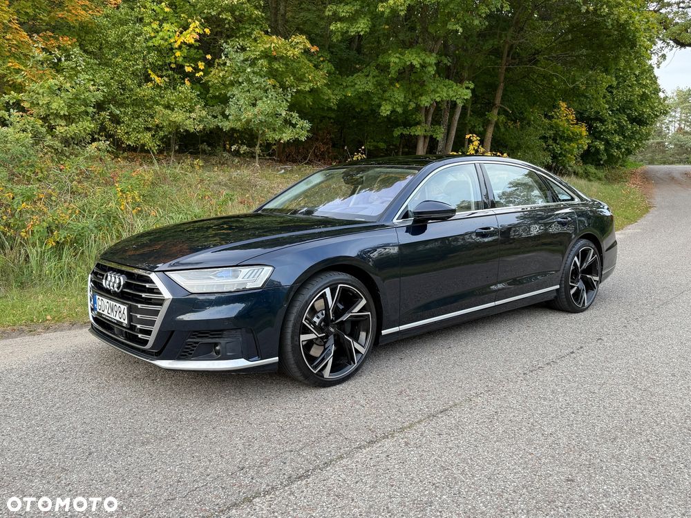 Audi A8 - 1