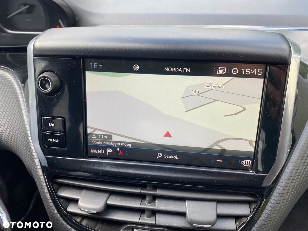 Peugeot 2008 1.2 Pure Tech Active S&S EAT6 - 22