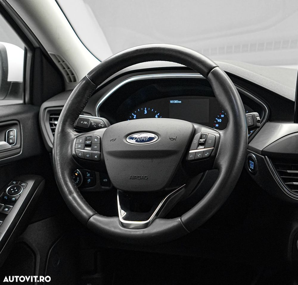 Ford Focus 2.0 EcoBlue Titanium Business - 18