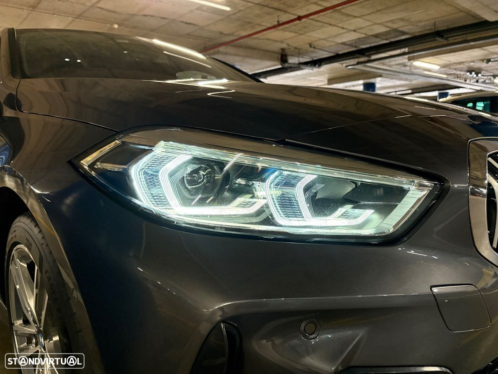 BMW 116 d Pack Desportivo M Auto - 11