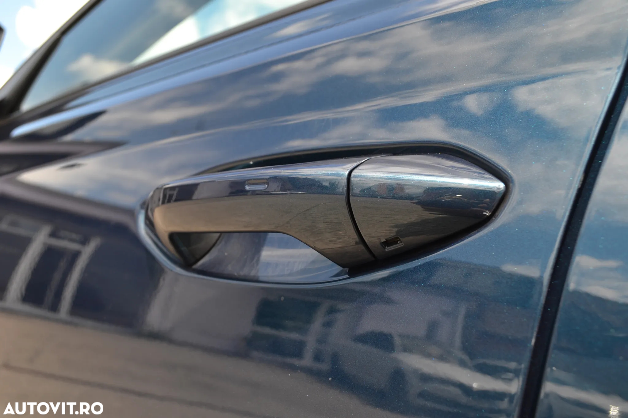 Skoda Octavia Combi 2.0 TDI DSG Ambition - 33