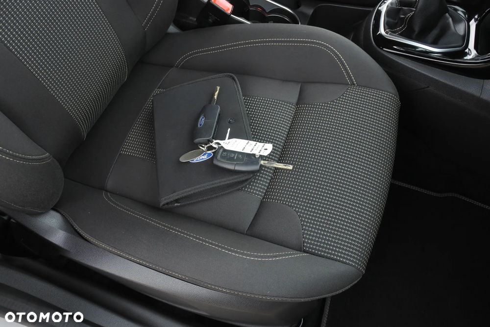 Ford Fiesta 1.0 EcoBoost S&S TITANIUM - 7