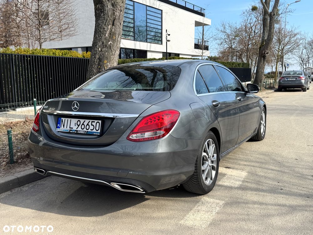 Mercedes-Benz Klasa C 300 7G-TRONIC Exclusive - 6