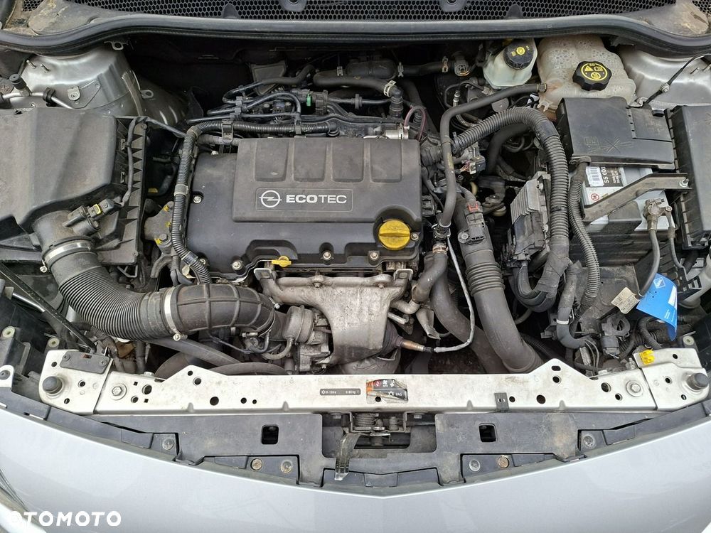 Opel Astra 1.4 Turbo - 25