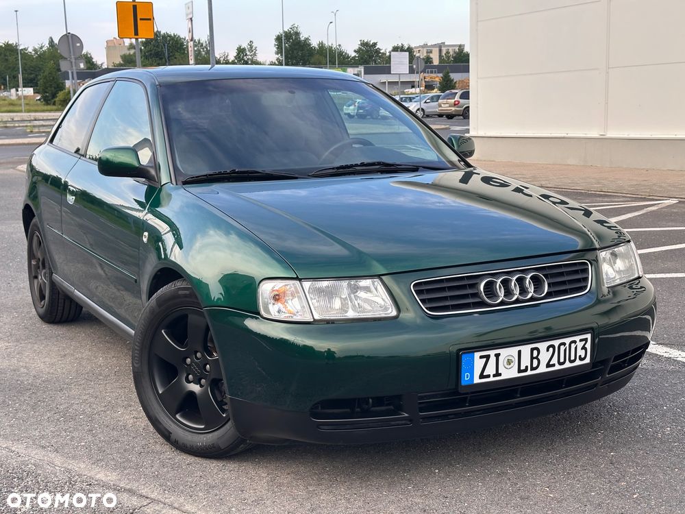 Audi A3 3-drzwiowe 1.6 Ambition - 4