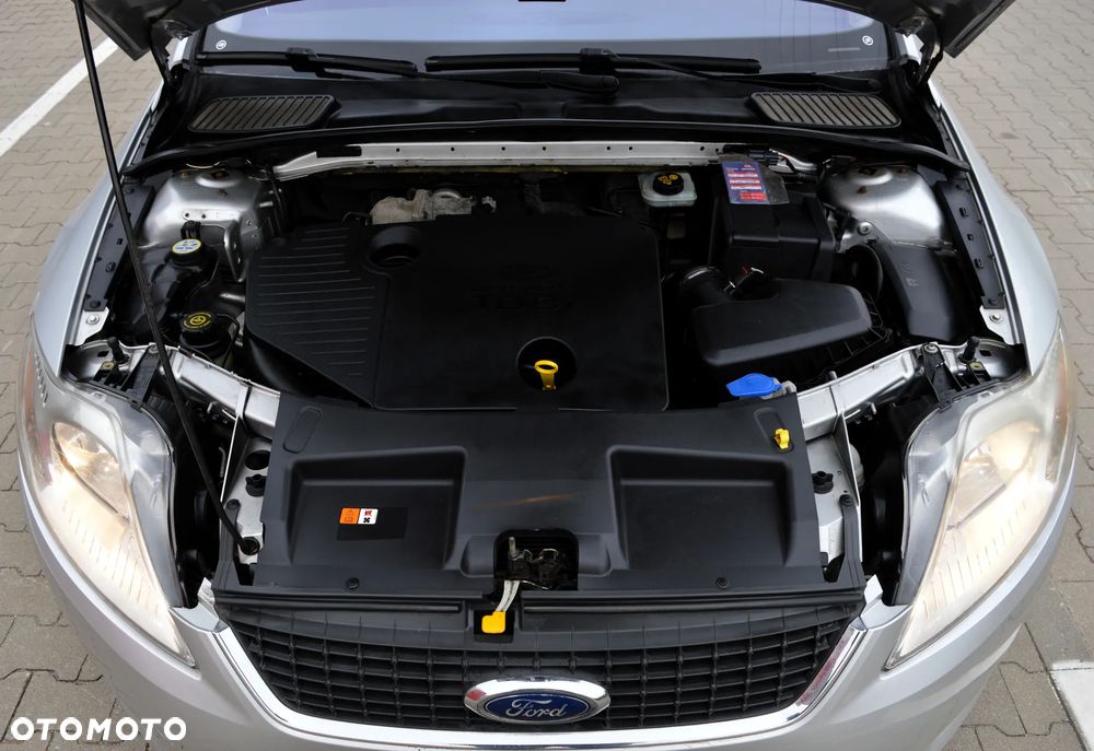 Ford Mondeo 1.8 TDCi Gold X - 34