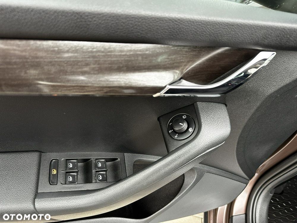 Skoda Octavia 2.0 TDI 4x4 DSG Scout - 18