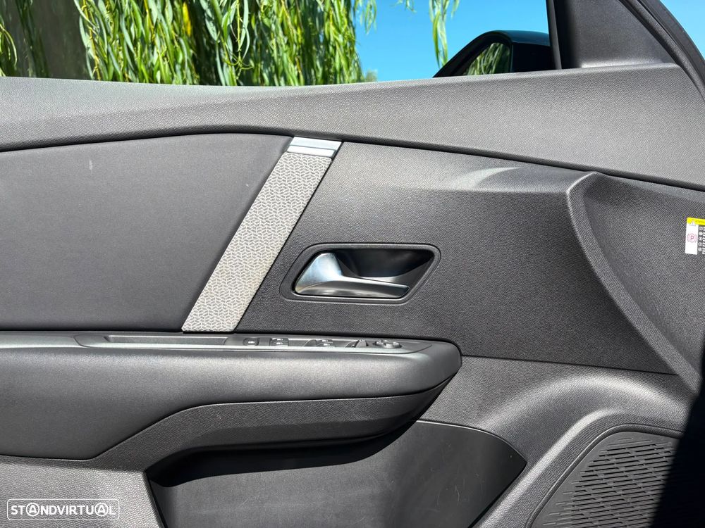 Citroën C4 1.5 BlueHDi Shine Pack EAT8 - 42