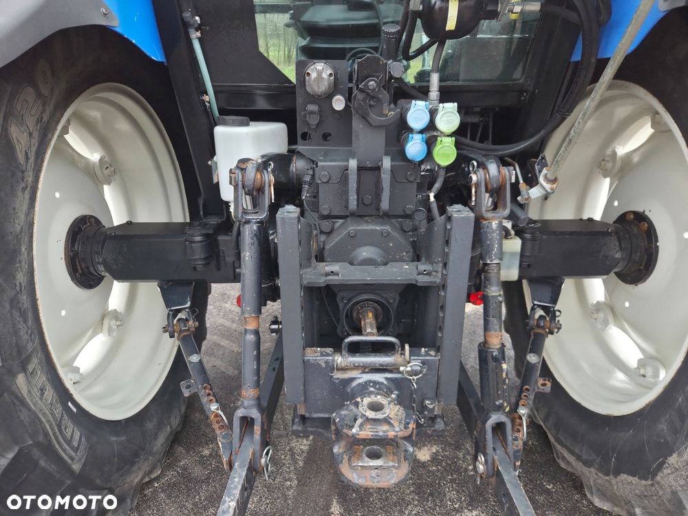 New Holland TL100A - 24