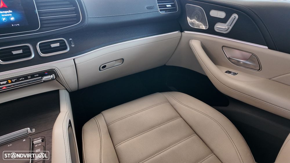 Mercedes-Benz GLS 400 d 4Matic - 25