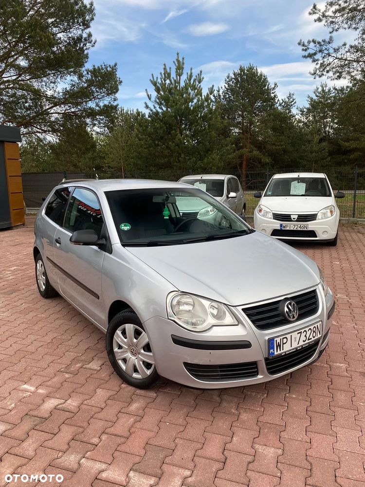 Volkswagen Polo 1.2 Comfortline - 1