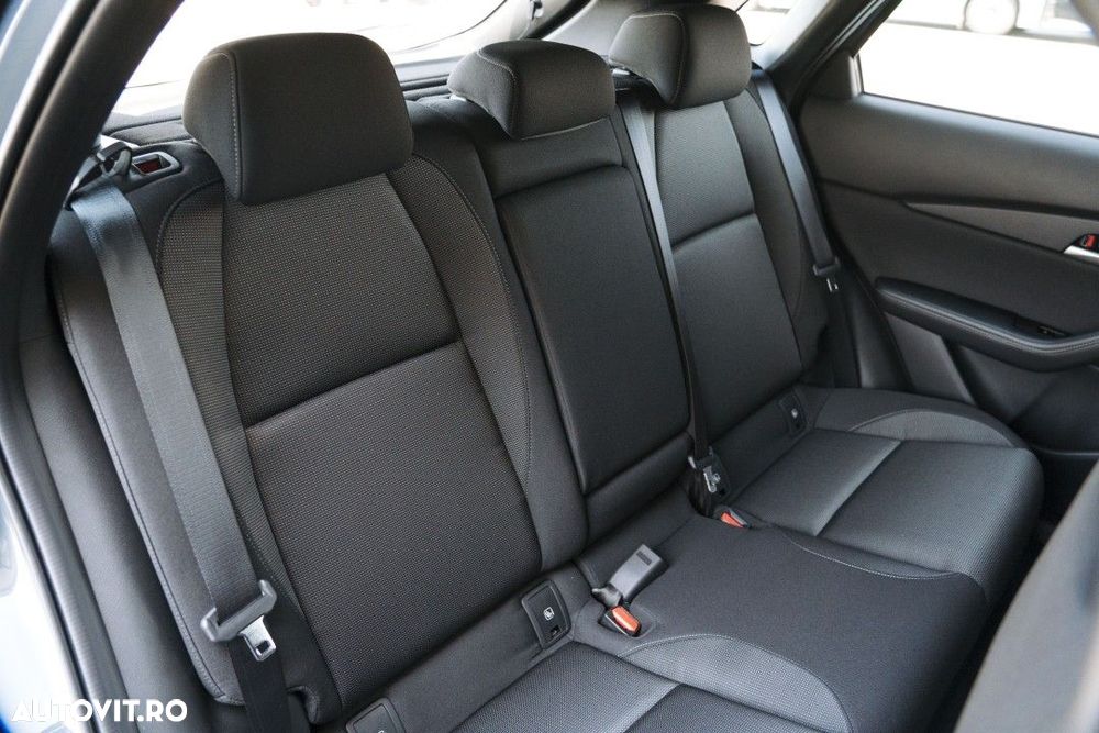 Mazda CX-30 - 13