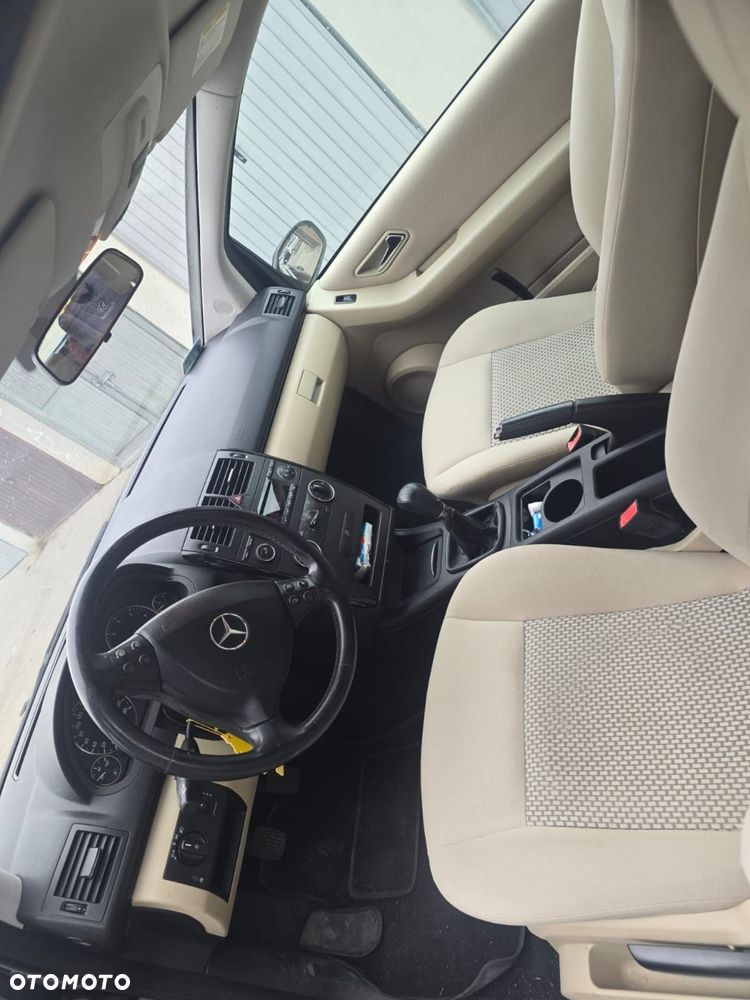 Mercedes-Benz Klasa A 170 Elegance - 11