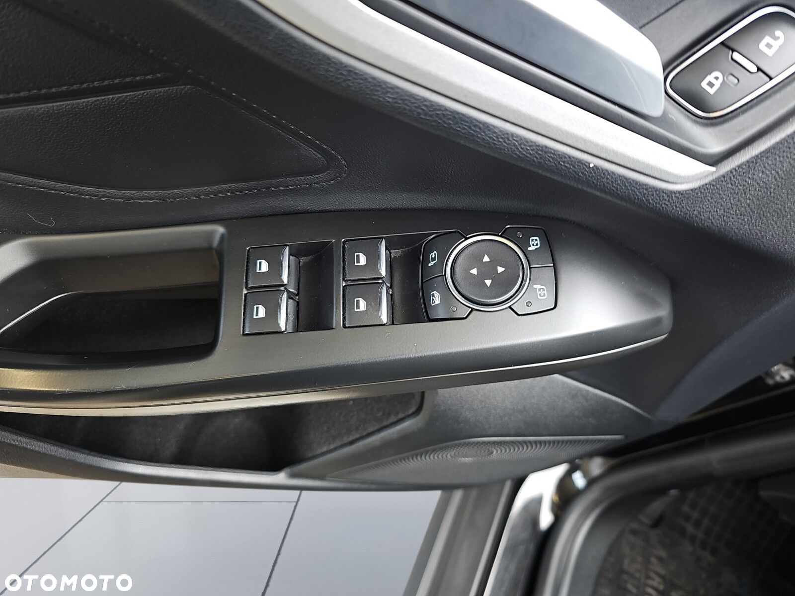 Ford Focus - 21