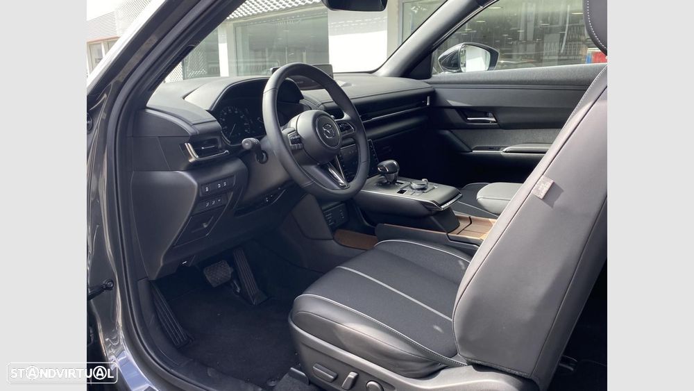 Mazda MX-30 e-SKYACTIV Makoto Urban Expression - 16