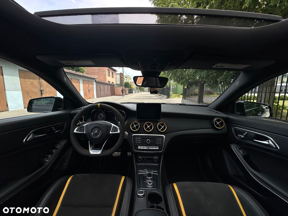 Mercedes-Benz CLA AMG 45 4Matic AMG Sp.sh 7G-DCT Yellow Night Edition - 13