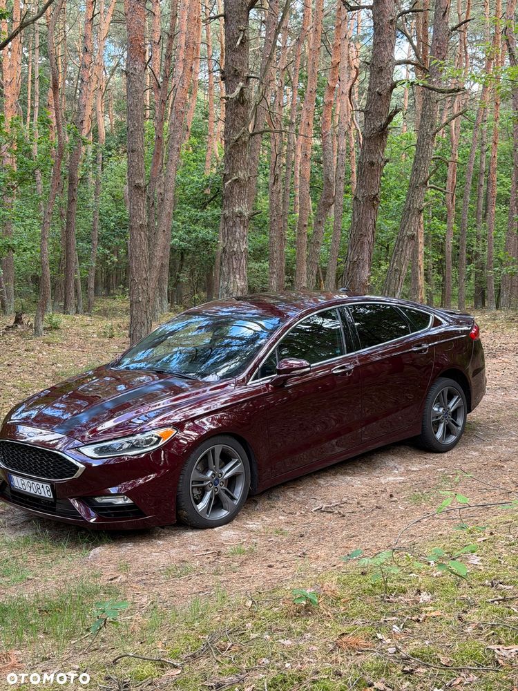 Ford Fusion - 4