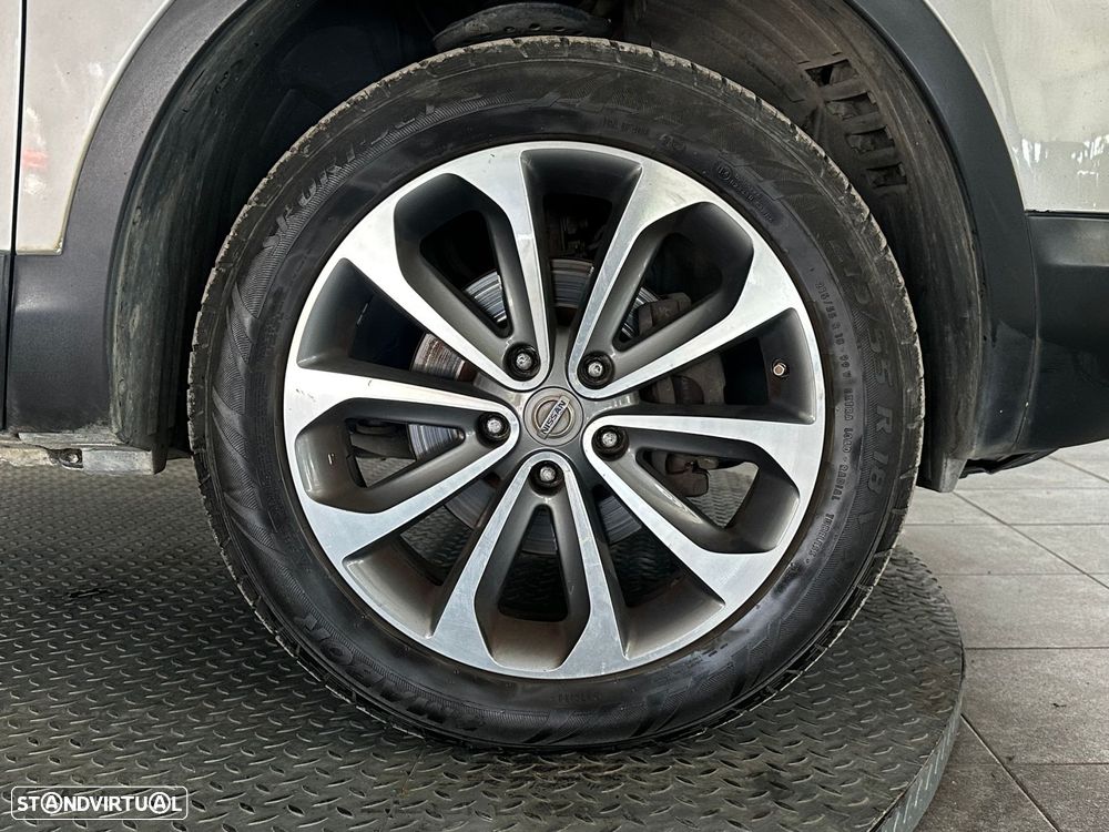 Nissan Qashqai 1.5 dCi Tekna Premium 18 - 3