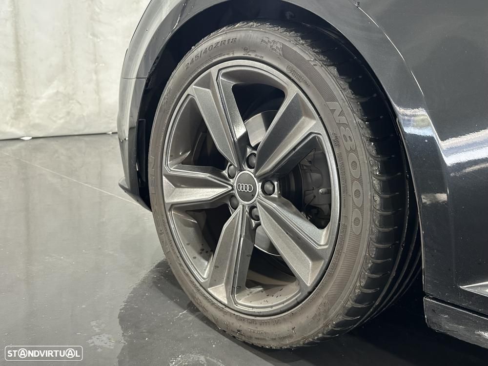 Audi A4 Avant 2.0 TDI ultra design - 14