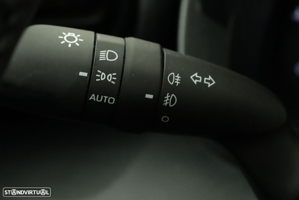 Toyota Yaris Cross 1.5 HDF Comfort - 17