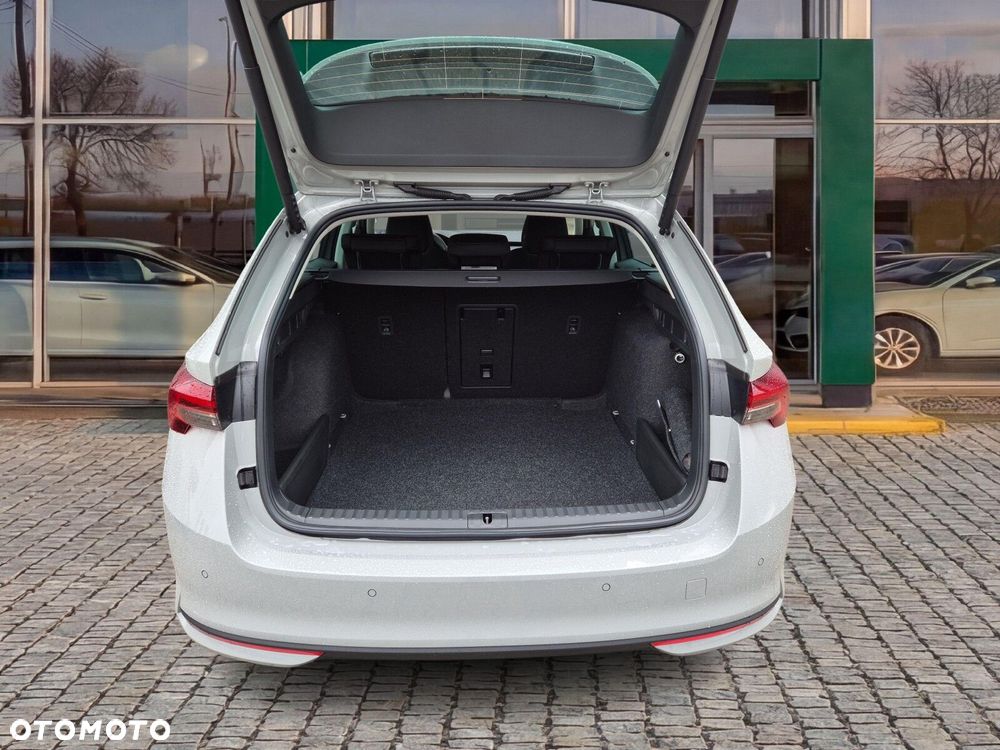 Skoda Octavia 1.5 TSI mHEV Drive Selection DSG - 21