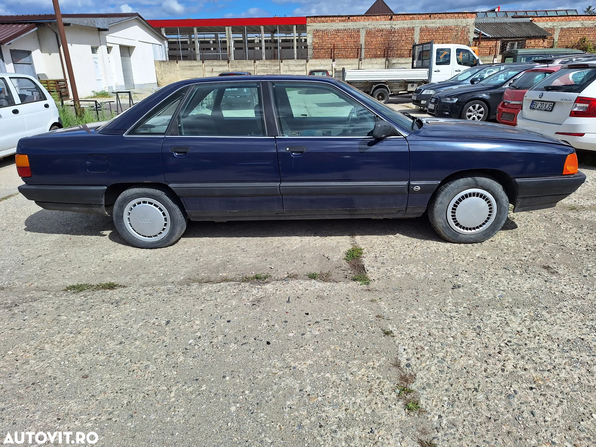 Audi 100 - 7