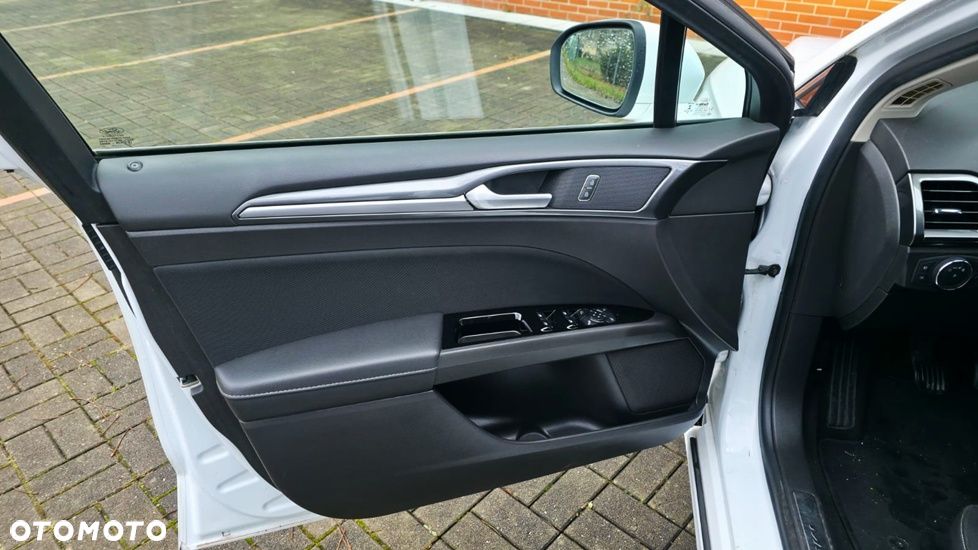 Ford Mondeo 1.5 EcoBoost Titanium - 19