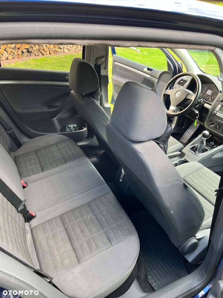 Volkswagen Golf 1.9 TDI Q-Line - 14