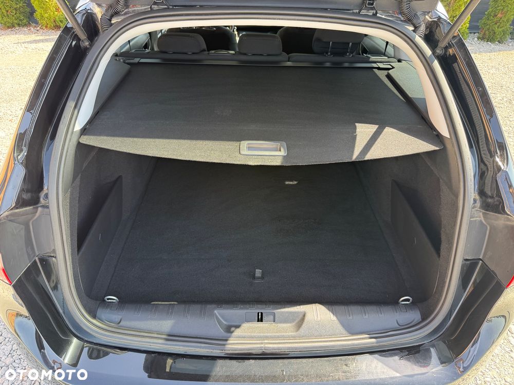 Peugeot 308 - 24
