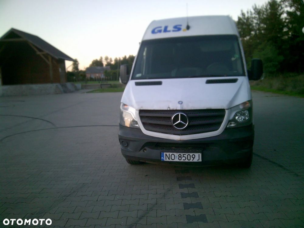 Mercedes-Benz sprinter - 1