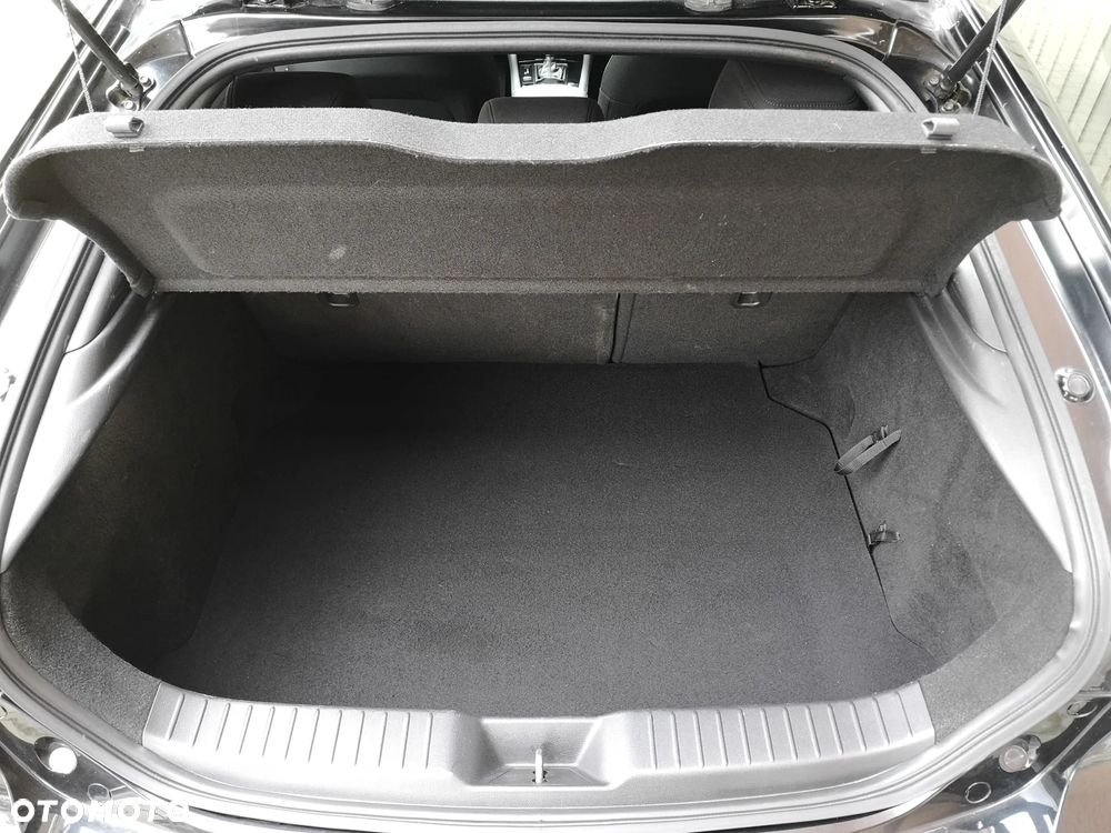 Mazda 3 SKYACTIV-G 120 Automatik Exclusive-Line - 30