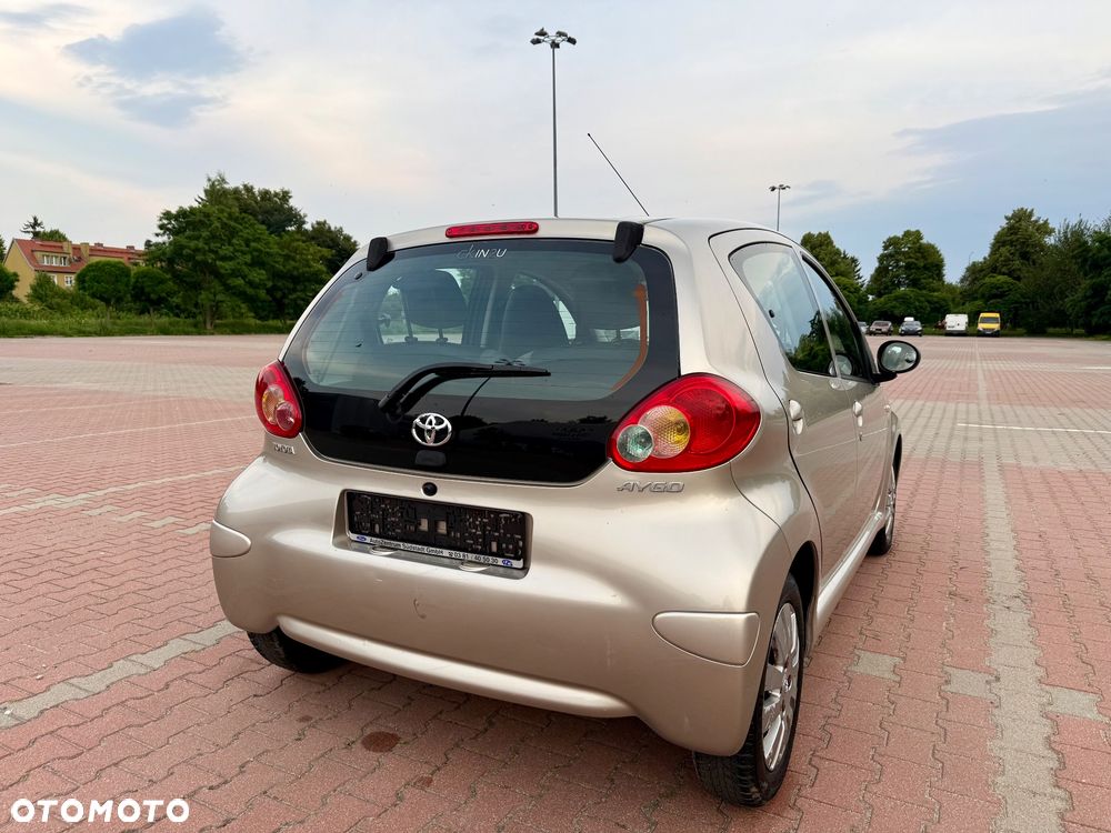 Toyota Aygo Multi Mode ckIN2U - 7