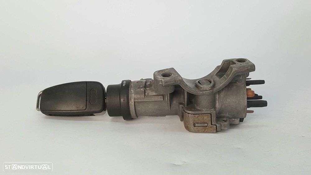 CANHÃO DE INGIÇÃO AUDI A4 AVANT (8E) 1.9 TDI - 8