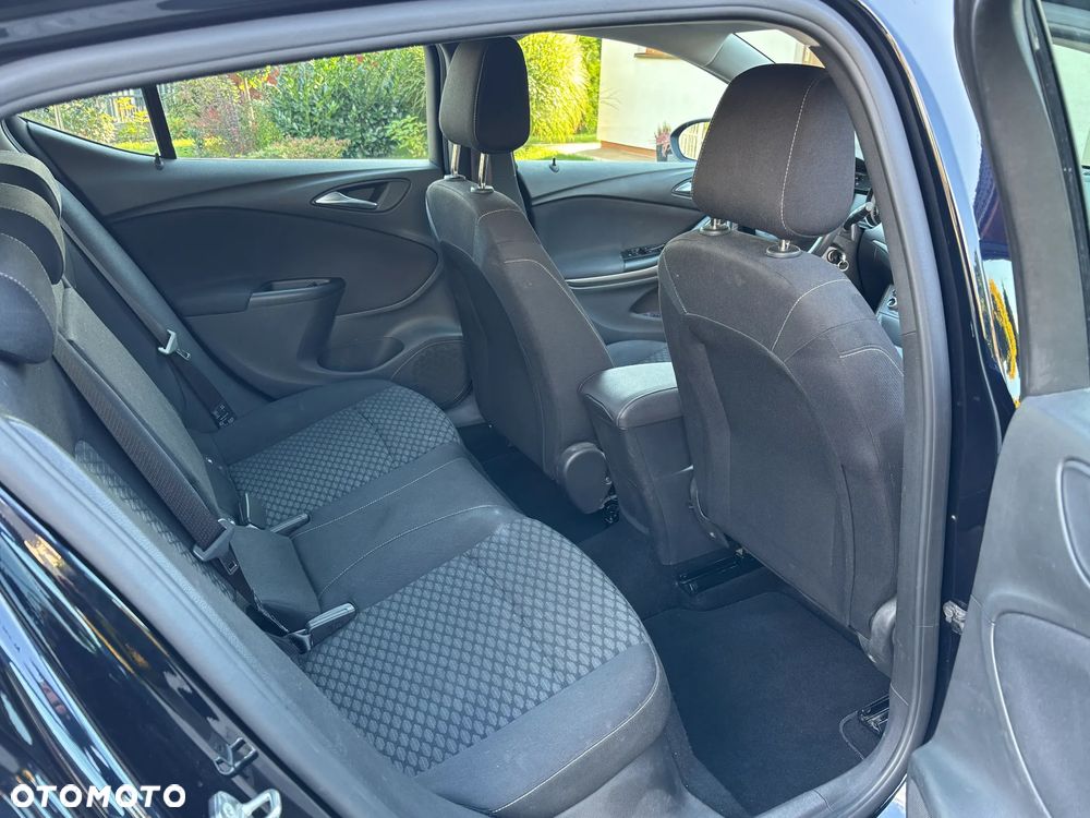 Opel Astra V 1.4 T Enjoy - 22