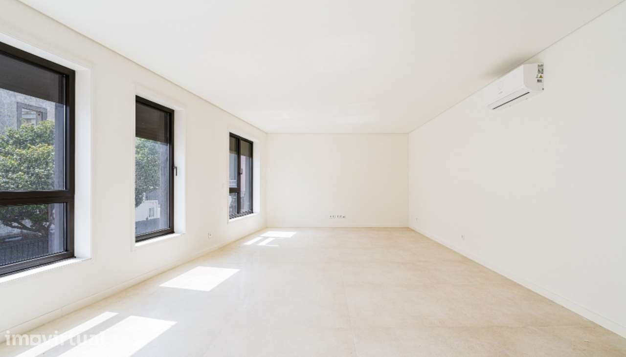Apartamento novo com 3 quartos para venda no centro do Porto - Grande imagem: 3/21