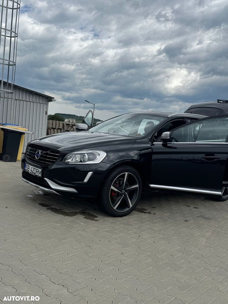 Volvo XC 60 D5 AWD Aut. RDesign - 5