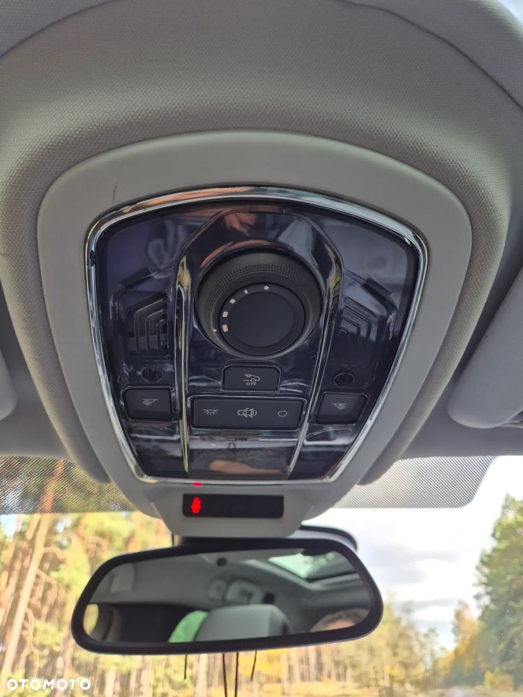 Peugeot 508 RXH 2.0 HDi HYbrid4 - 21