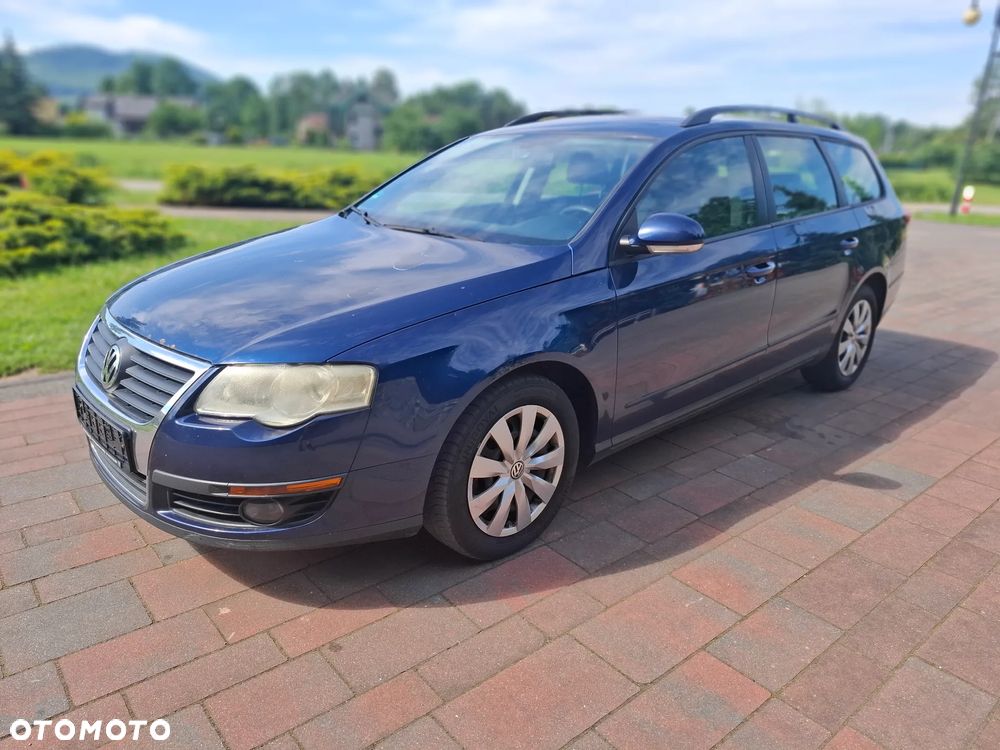 Volkswagen Passat 2.0 TDI DPF BlueMotion Technology Comfortline - 1