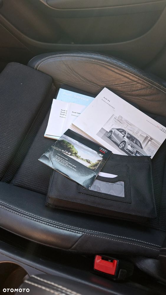 Audi A4 Limousine 1.8 TFSI S line Sportpaket - 26