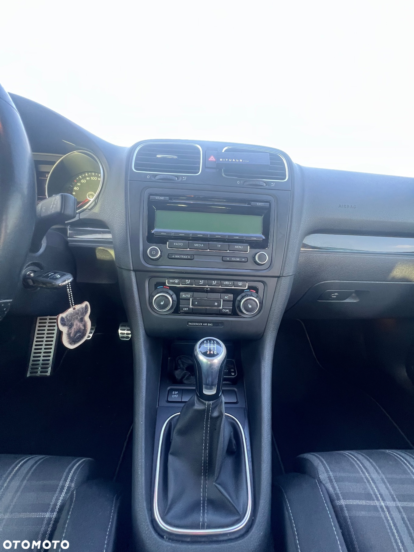 Volkswagen Golf VI 2.0 TDI GTD - 11