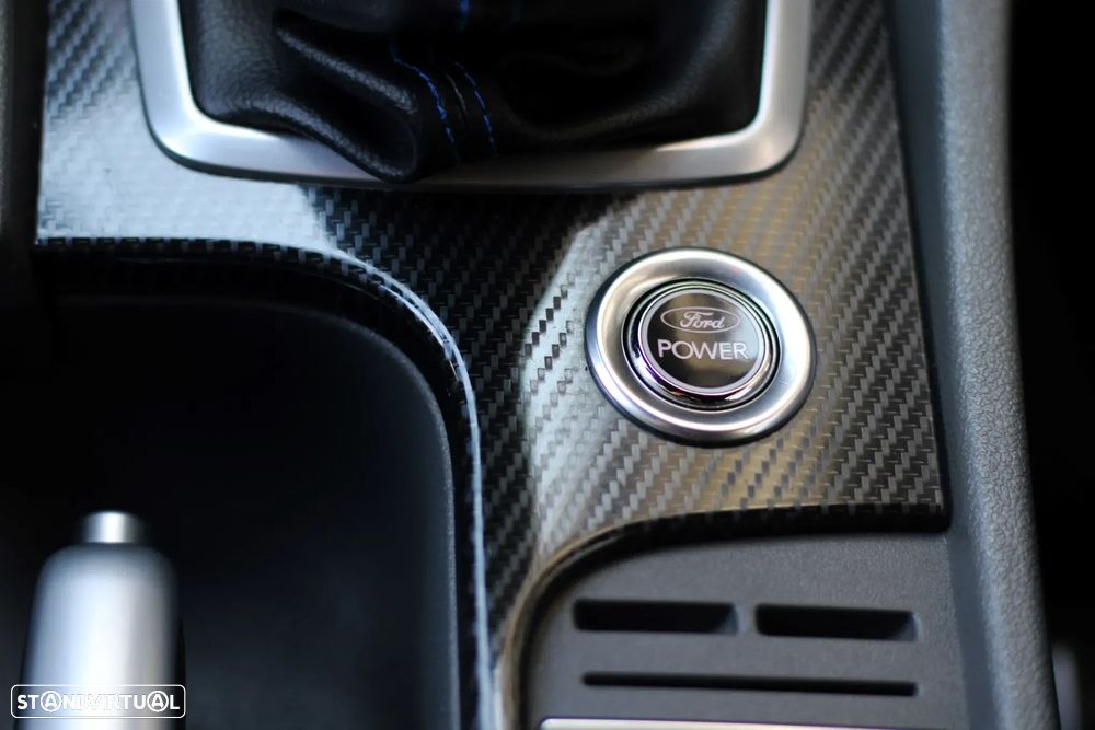 Ford Focus 2.5 T RS - 41