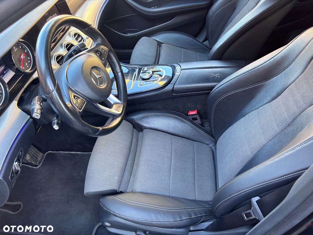 Mercedes-Benz Klasa E 200 d 9G-TRONIC - 17