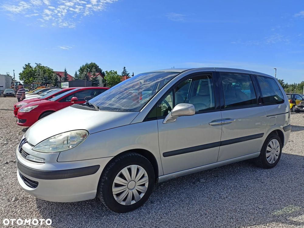Peugeot 807 - 1