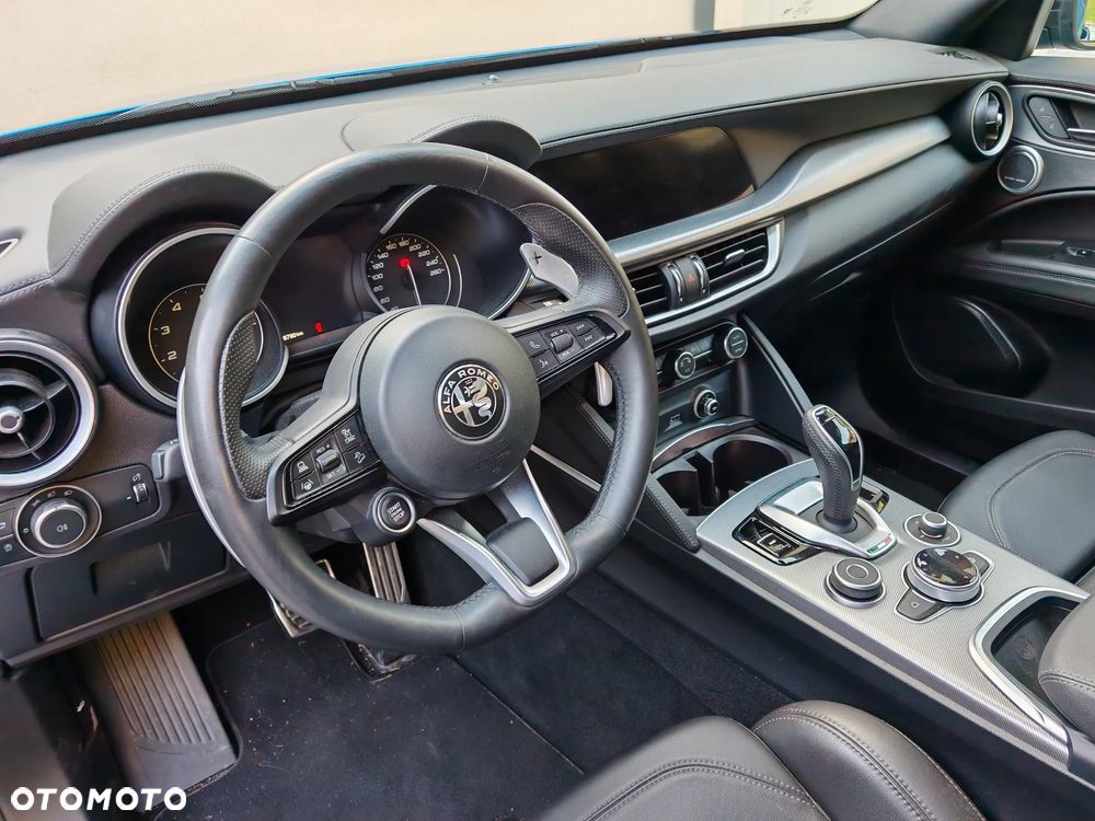 Alfa Romeo Stelvio 2.0 Turbo Veloce Q4 - 8