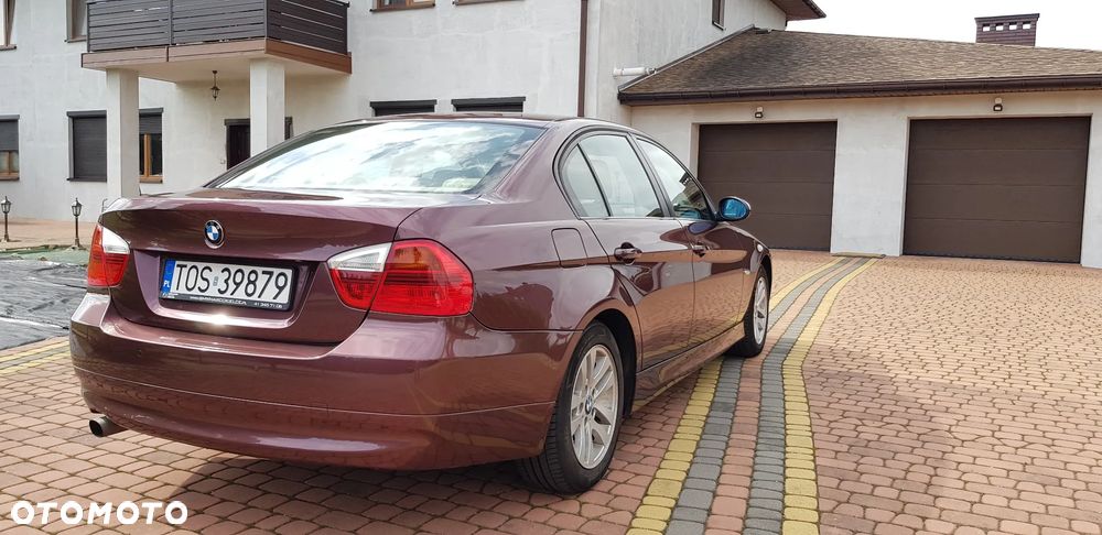 BMW Seria 3 320i - 2